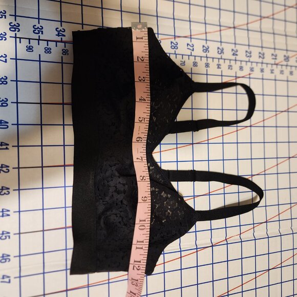 Chantelle Norah Comfort Supportive Wirefree Bra Split at band seam Black 32D - Picture 5 of 12